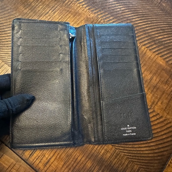 Louis Vuitton Damier Infini Porte feiulle
Brazza Long Wallet Purse/authentic - Picture 5 of 12